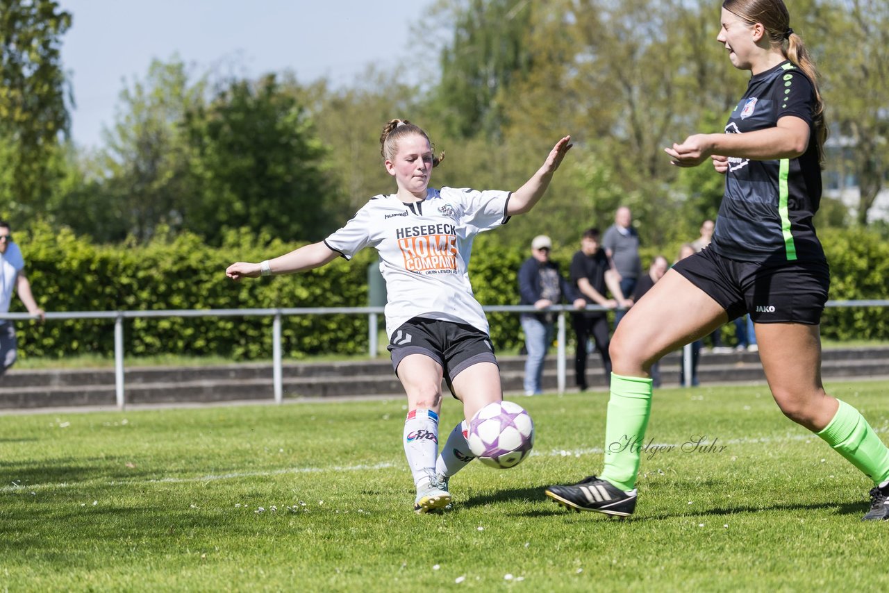 Bild 51 - wBJ SV Henstedt Ulzburg - FSG Oldendorf Itzehoe : Ergebnis: 6:3